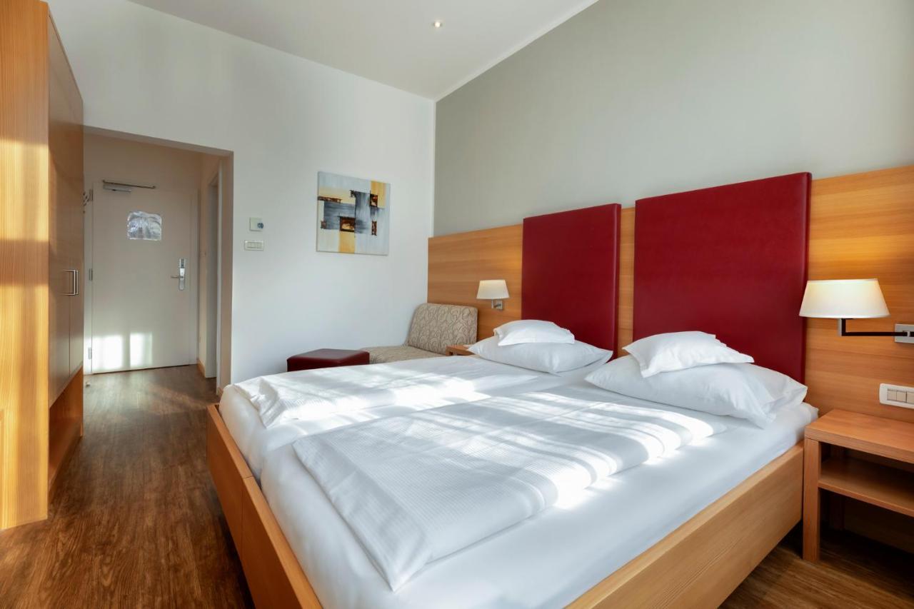 Hotel Kolping Meran Zewnętrze zdjęcie
