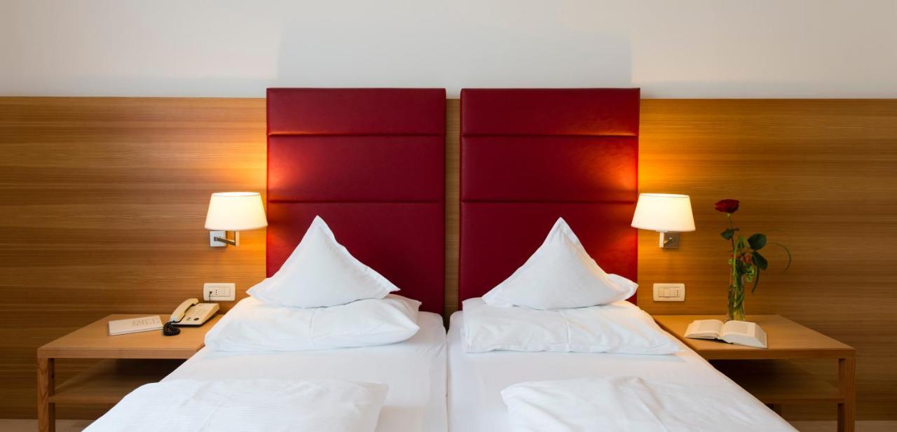 Hotel Kolping Meran Zewnętrze zdjęcie