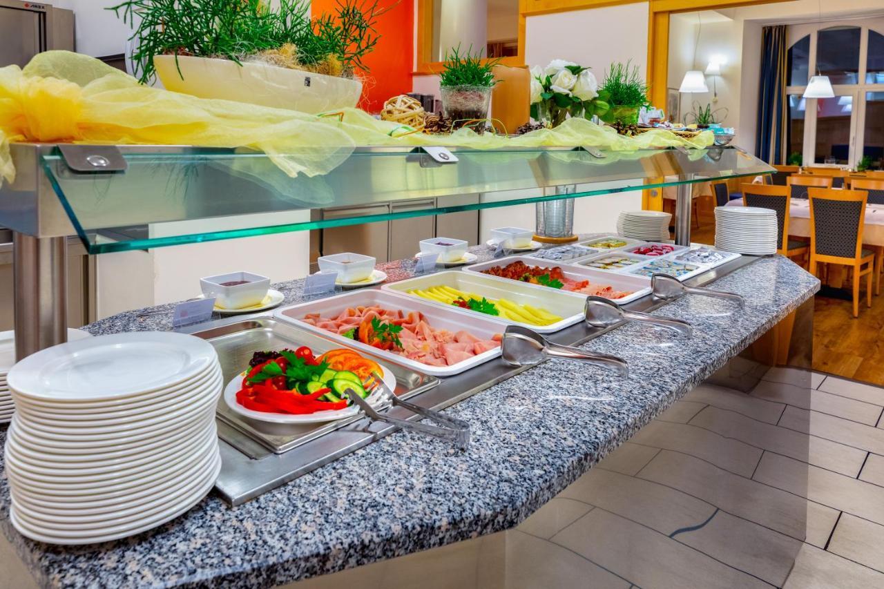 Hotel Kolping Meran Zewnętrze zdjęcie